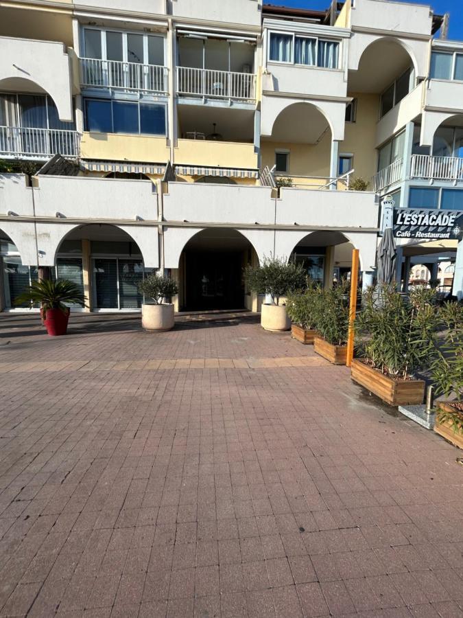 Grand T2 Proche De La Mer Sète Esterno foto