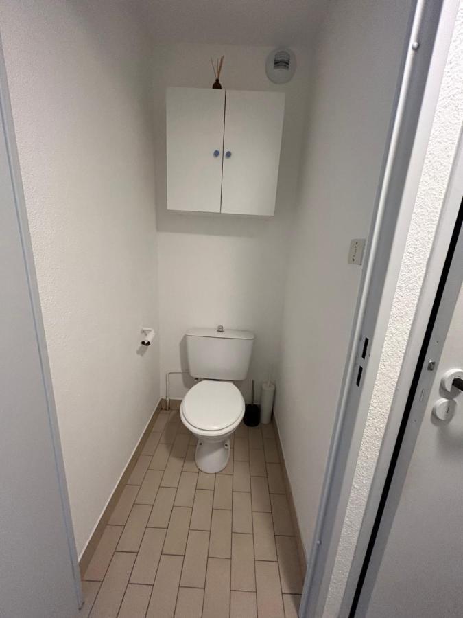 Grand T2 Proche De La Mer Sète Esterno foto