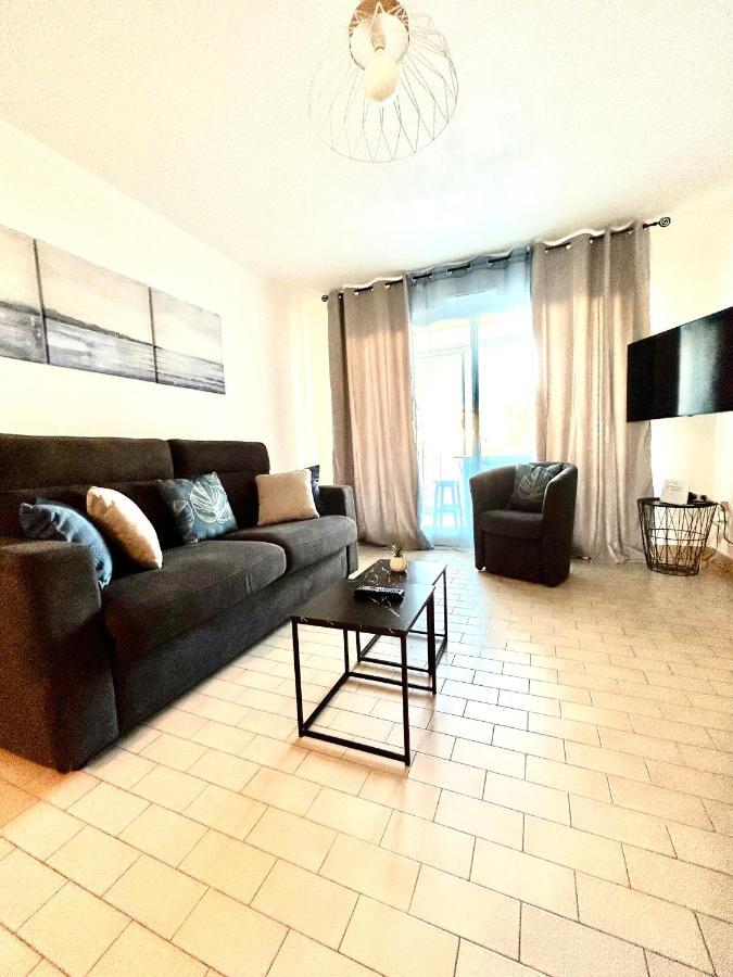 Grand T2 Proche De La Mer Sète Esterno foto